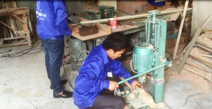 في 07 و 08 6 مايو 2016، نظمت فيتنام منبووربنجاح الاختبار 70 من العمال المهرة والعمال غير المهرة للأثاث الخشبي مصنع Al Oraini Wooden في المملكة العربية السعودية 5