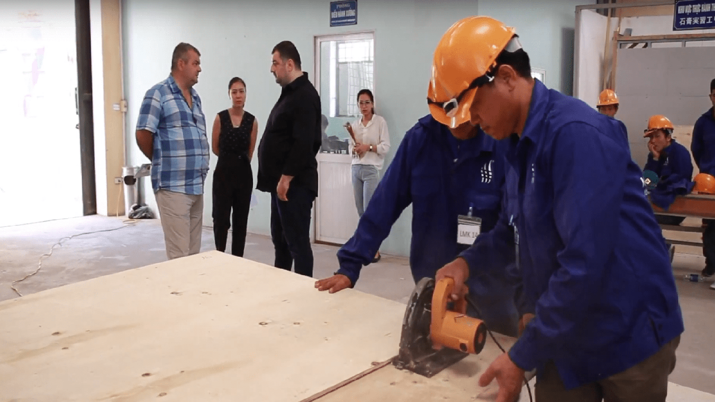 50 workers recruited – a very satisfying result of close collaboration between Vietnam Manpower and S.C.S.A Co., Ltd Romania.