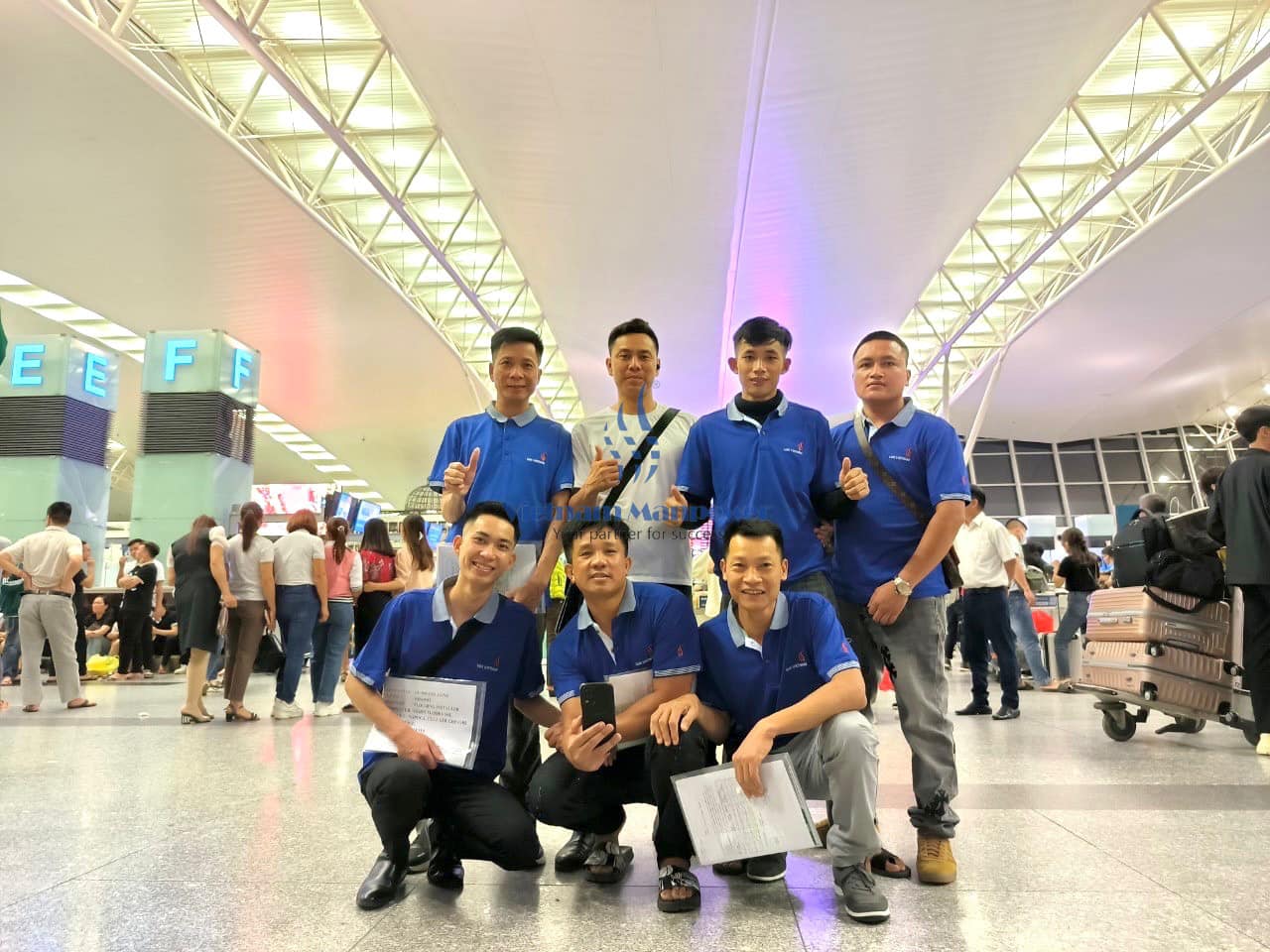 Vietnam Manpower provides flooring installers for partner in Romania