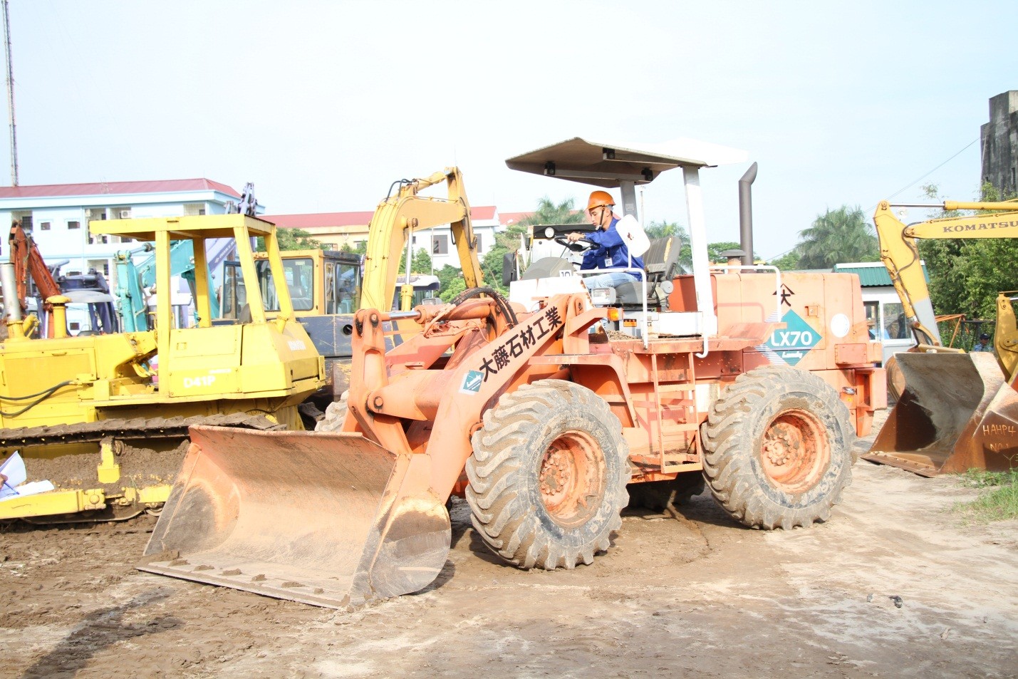 Vietnam-Heavy-Equipment-Operator