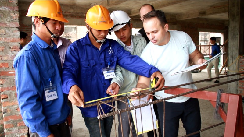 Cooperation between Vietnam Manpower and SERV S.R.L has brought Romania more than 50 Vietnamese workers for construction