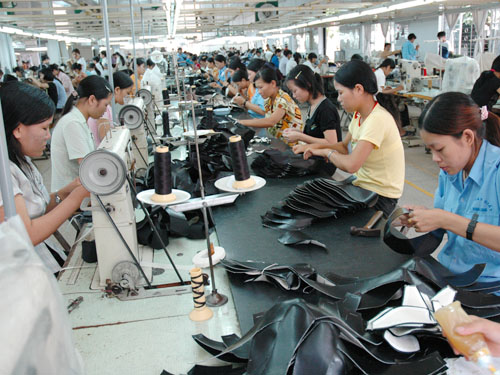 Vietnam leather worker