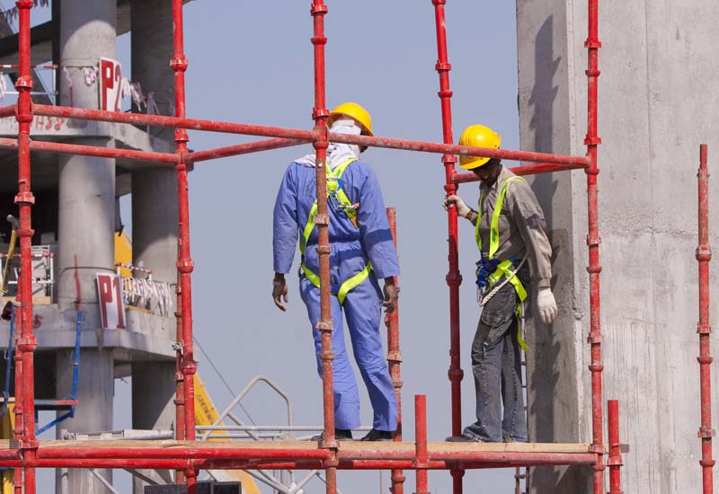 Scaffolding workers on the worksite