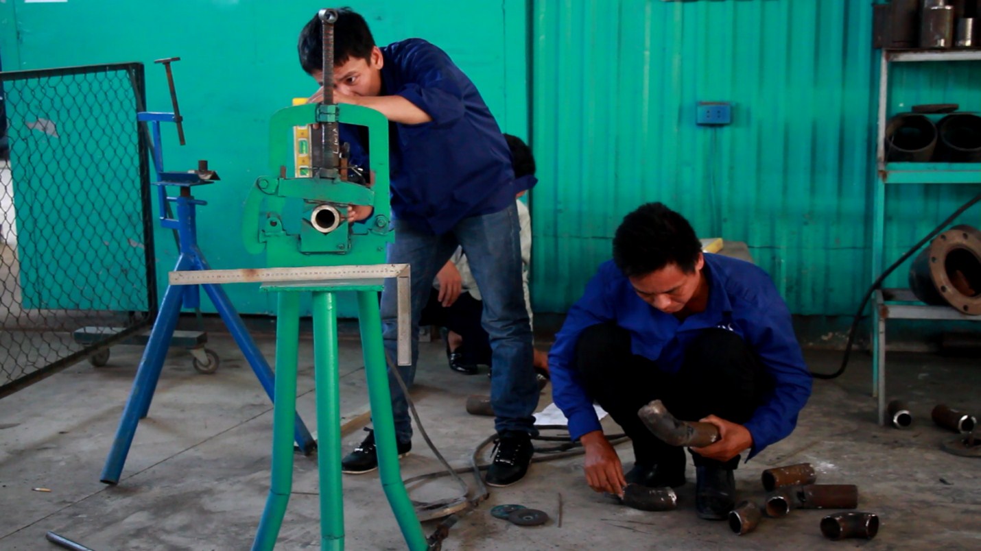 NAM KINH MIDDLE EAST COMPANY COOPERATED WITH VIETNAM MANPOWER AGENCY TO RECRUIT MORE VIETNAMESE WELDERS AND FITTERS FOR THE SECOND TIME, 30th OCTORBER 2018.