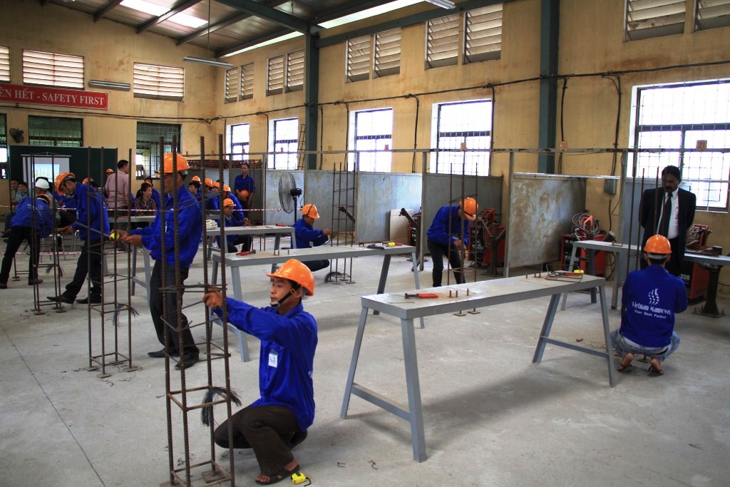 Vietnam Manpower はアラブFu-tai Arabia LLCに型枠大工と鉄骨工の200名を成功に募集しました。