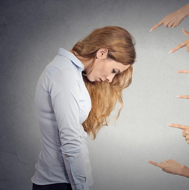 8 small habits people use to judge you