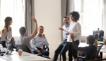 2 Ways Bigger Teams Can Improve Employee Motivation