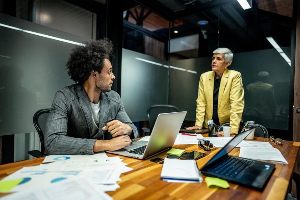 Silent Leadership: Mastering the Power of Active Listening in Management