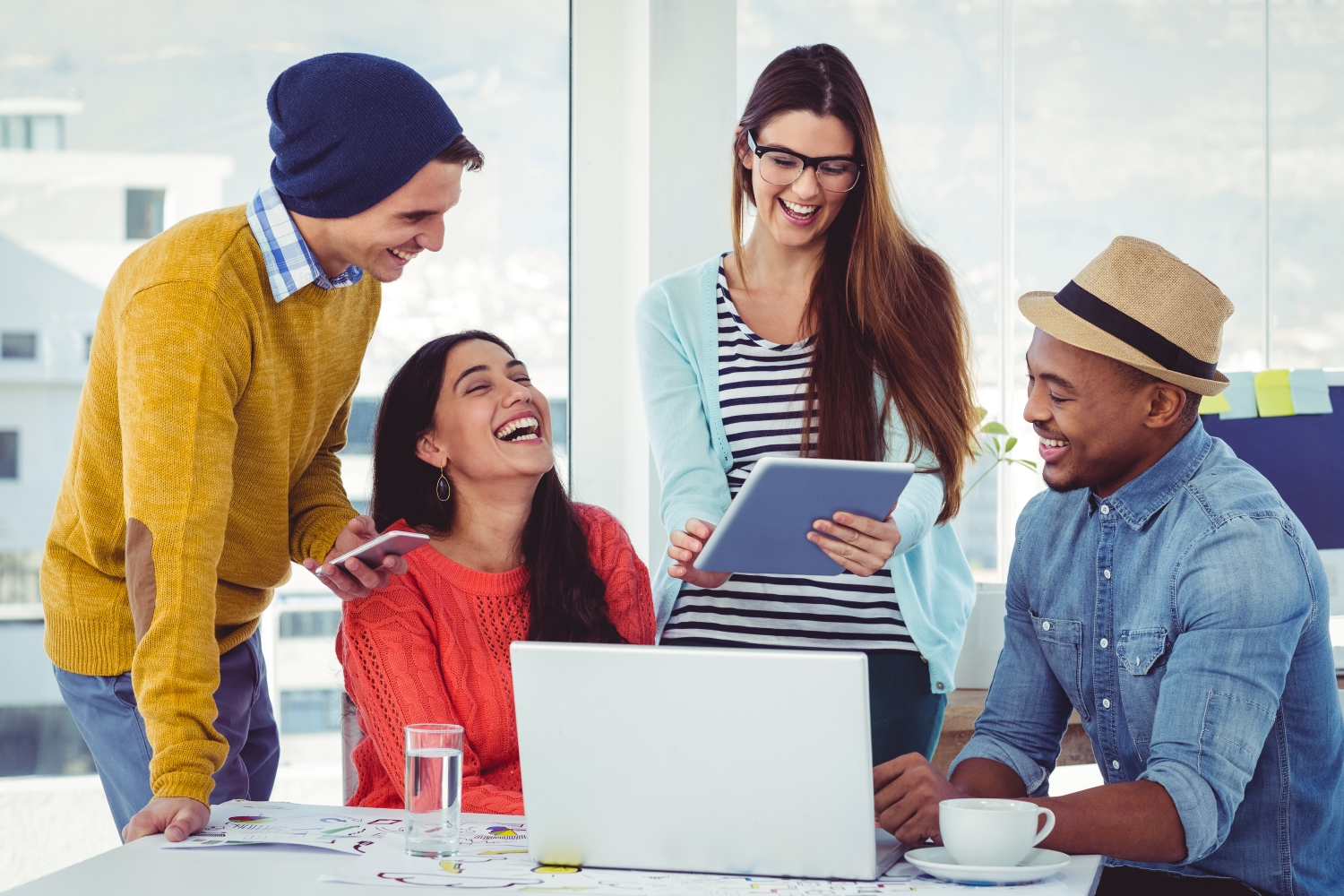 Portraying Your Positive Company Culture on Social Media