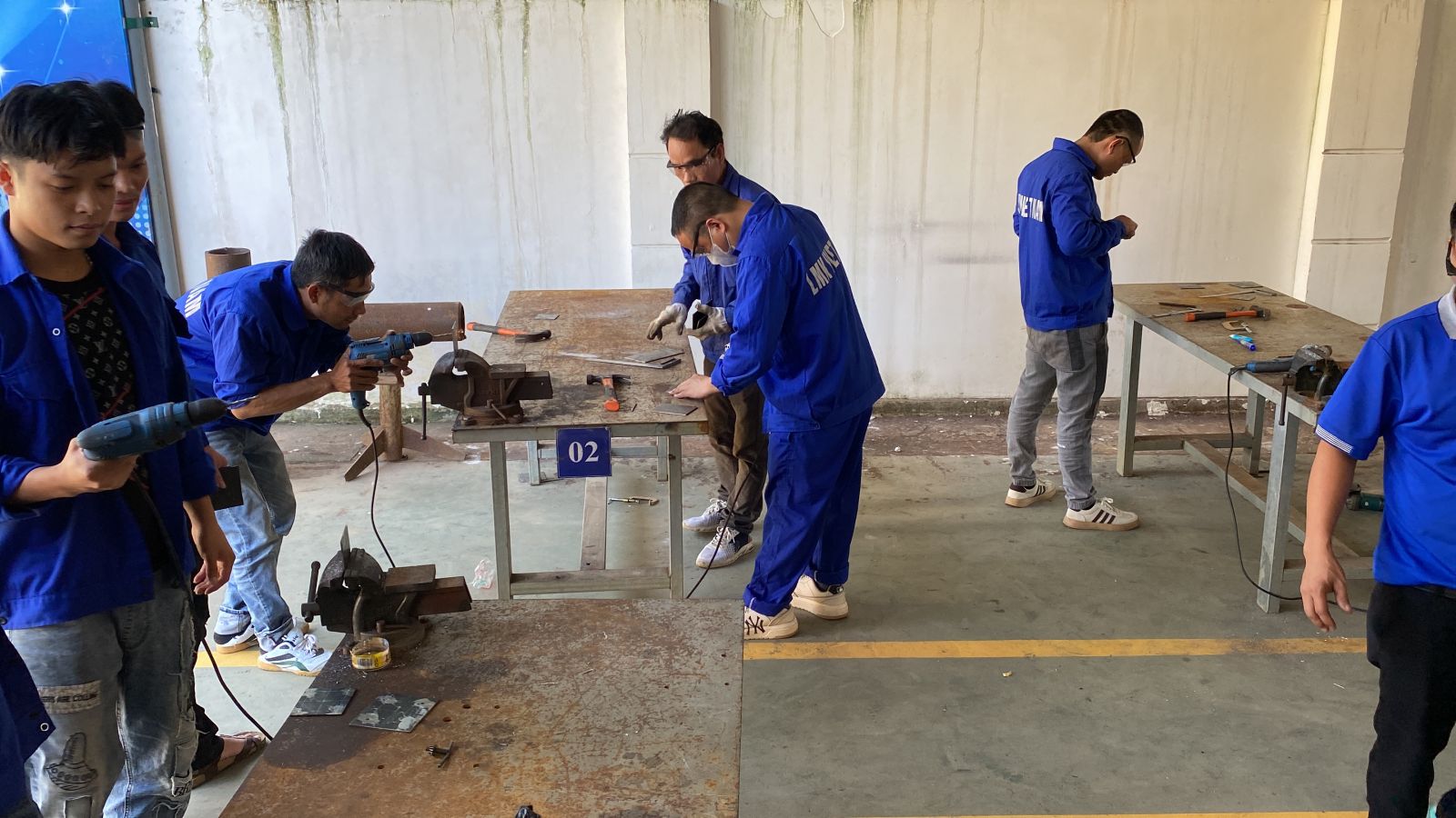 Efficiency in Mechanical Worker Training at Vietnam Manpower