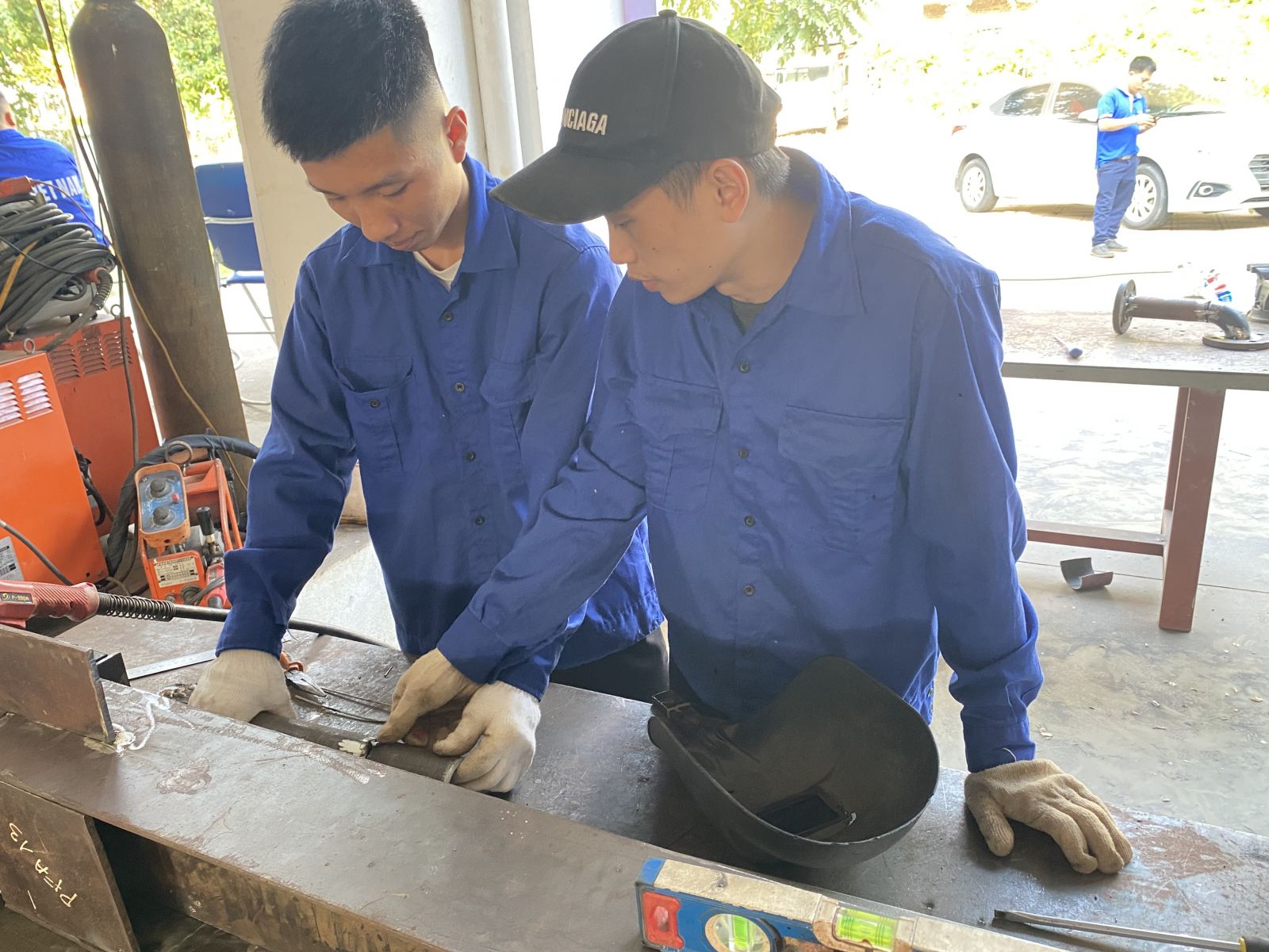 Vietnam Manpower: High-Quality Pipefitters Trained for Demanding Workforce Needs in Romania