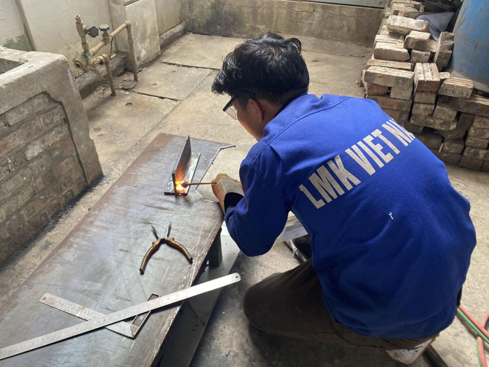 Vietnam Manpower Strengthens Cooperation as SNC Romania Returns for Large-Scale Recruitment