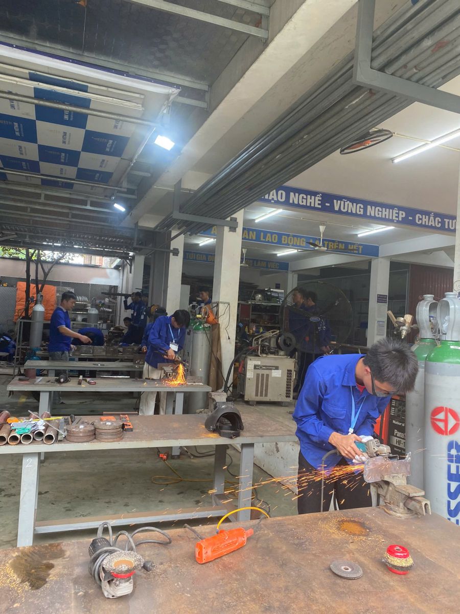 SNC Shipyard in Romania Directly Recruits Skilled Workers in Vietnam
