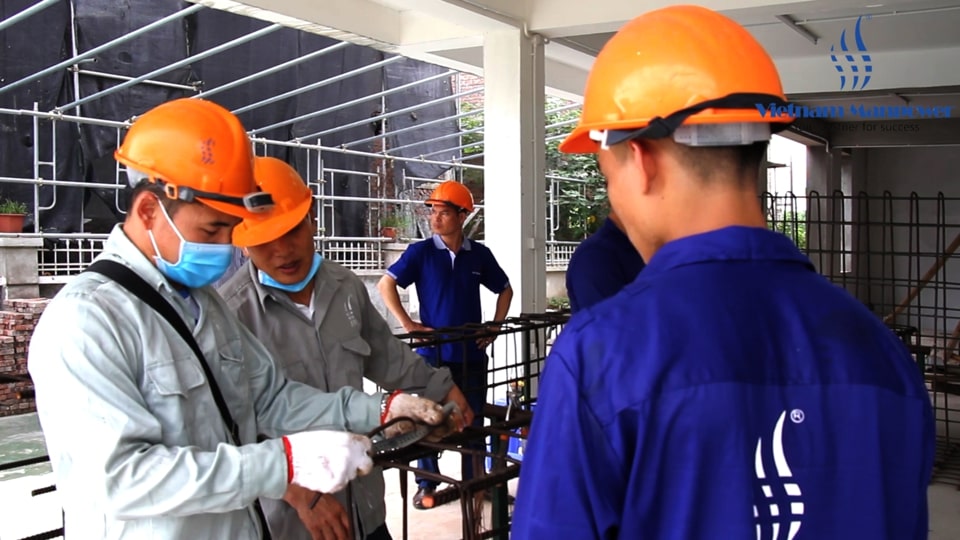 罗马尼亚的INTE CONSTRUCT SRL已成功招募了50多名越南员工