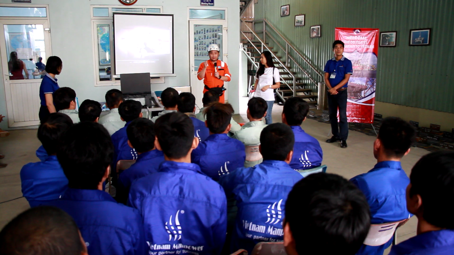 越南人力資源公司在巴林的船廠維修公司的第一次招募活動中成功招募了100多名裝配工和焊工。