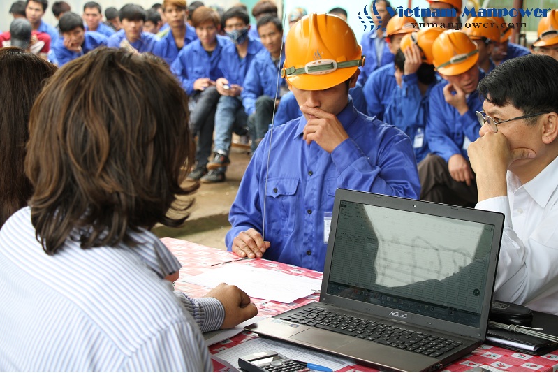 2015年3月份成功地安排約300多越南工人給Inco集團 12
