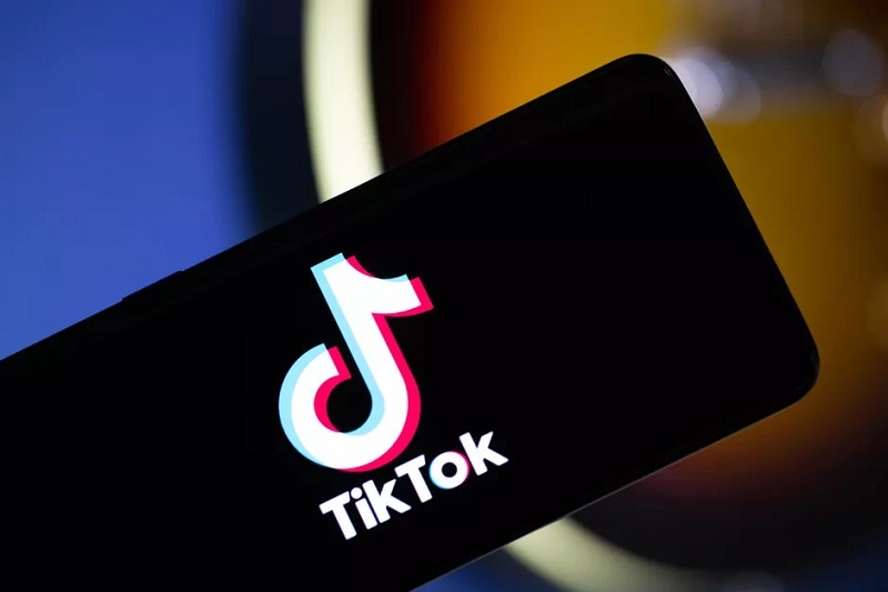 Hire top talent today with TikTok recruiting!
