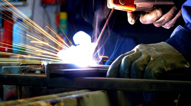 雇主喜欢在越南招聘焊工的原因